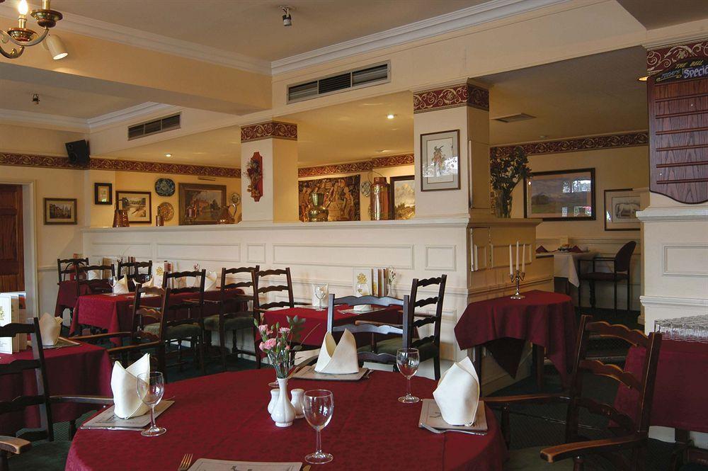 Bell By Greene King Inns Thetford Restaurant billede